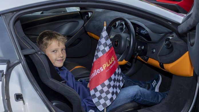 See photos as Ferrari, Mercedes, McLaren and more supercars aplenty visit Kerry
