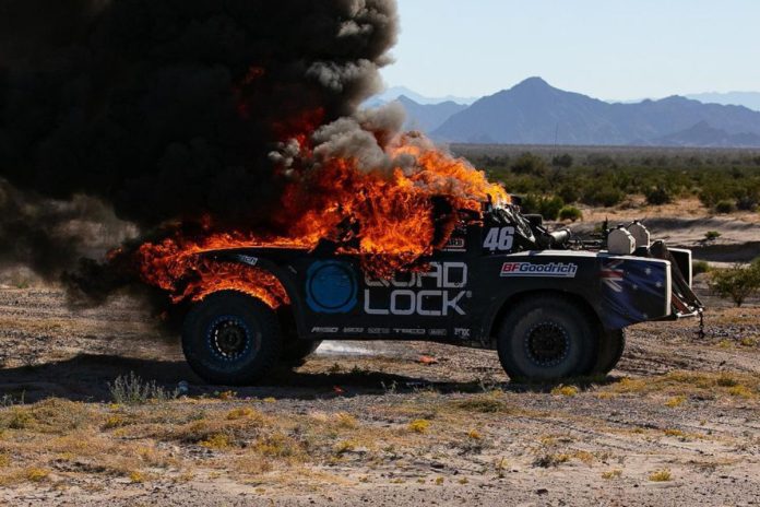 Baja-1000-Toby-Price-Paul-Weel-Out